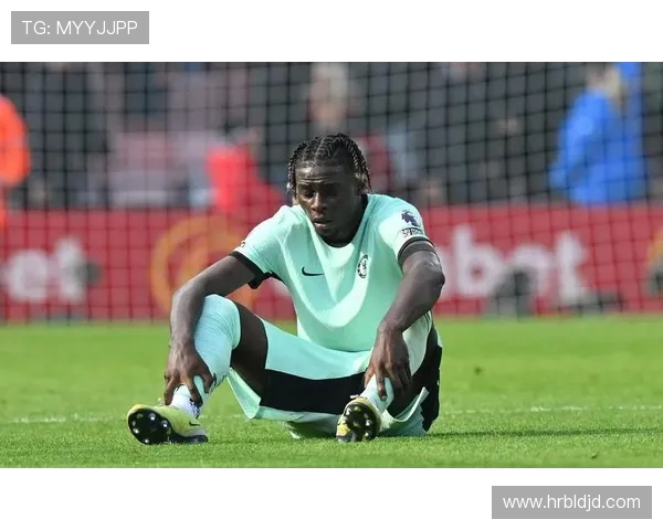 德天空:吉达国民 2800 万欧截胡马竞!签斯图加特中场恩佐 - 米洛