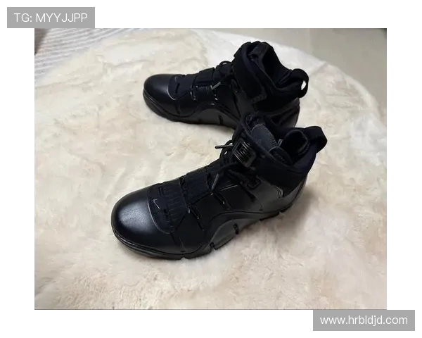 网友神级模仿詹姆斯!复刻 99% 相似度,这波操作你给几分?